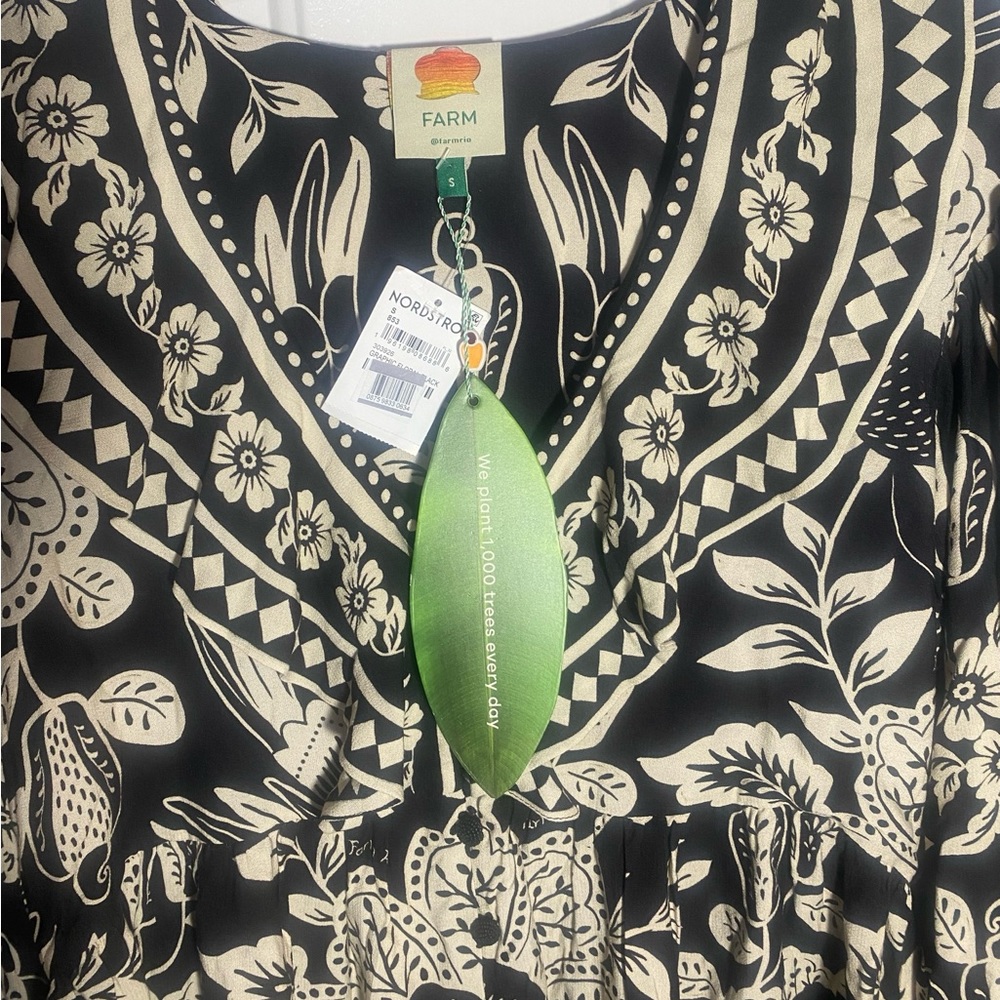 FARM RIO NWT Black & White Graphic Tropical Floral Bird Printed Ruffle Dress S - Picture 6 of 9